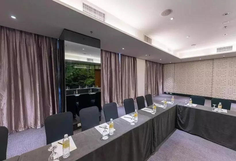 هتل Vivatel Kuala Lumpur