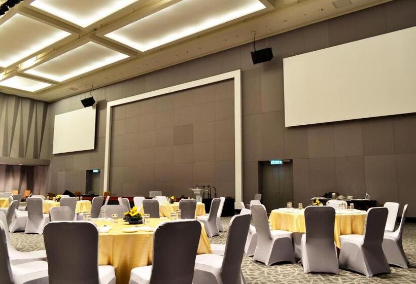 هتل Vivatel Kuala Lumpur