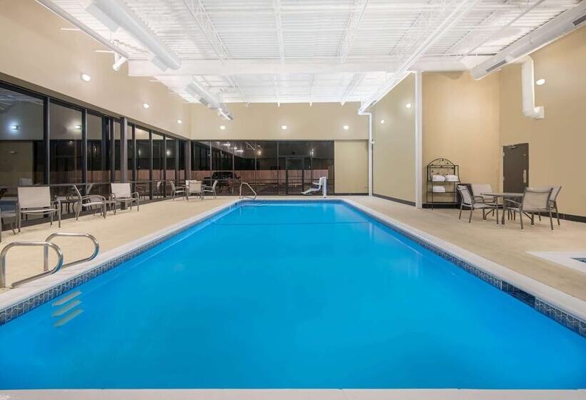 酒店 Wyndham Garden Texarkana