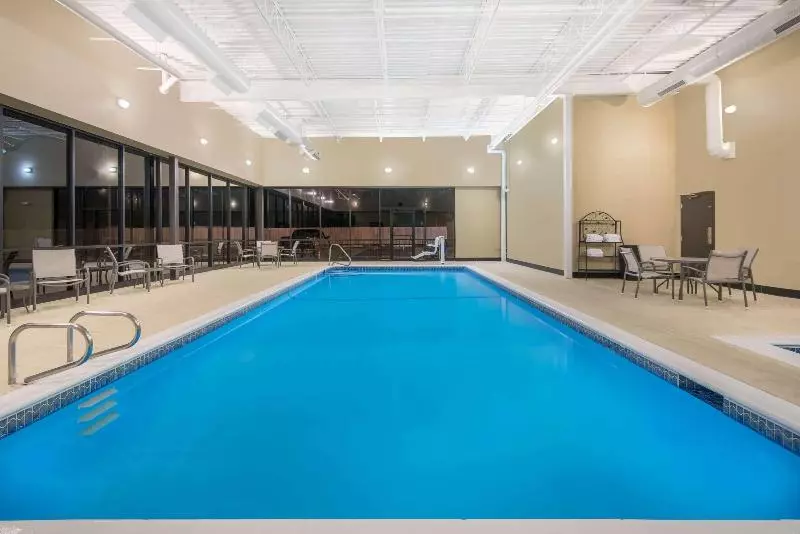 Отель Wyndham Garden Texarkana