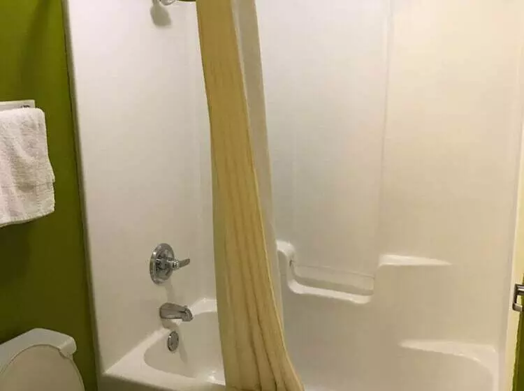 모텔 Relax Inn Mcrae