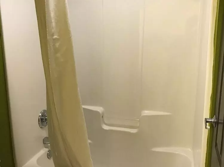 모텔 Relax Inn Mcrae