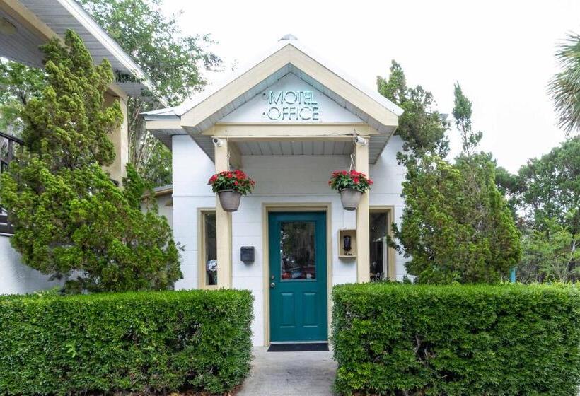 فندق على الطريق Steinhatchee River Inn And Marina