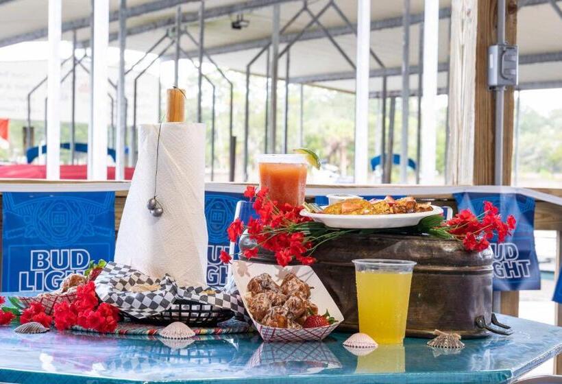 فندق على الطريق Steinhatchee River Inn And Marina