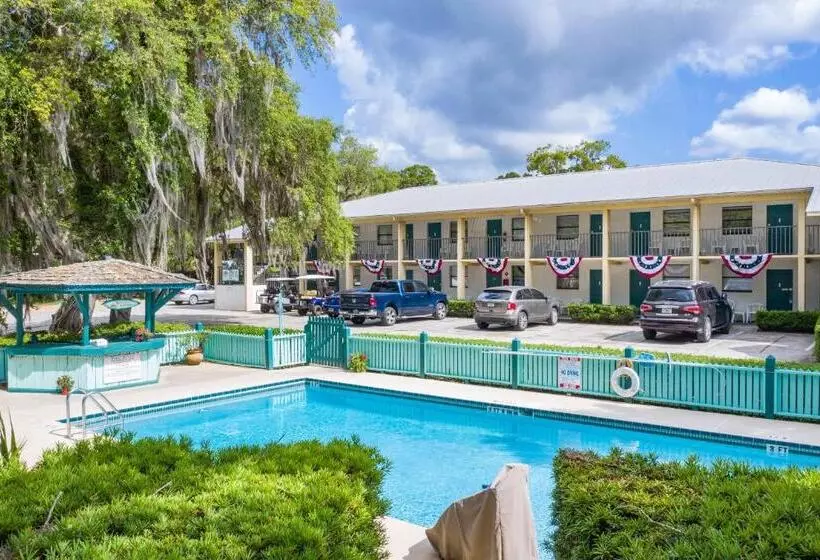 Motel Steinhatchee River Inn And Marina