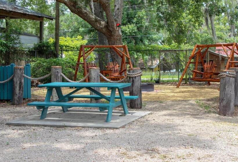 فندق على الطريق Steinhatchee River Inn And Marina