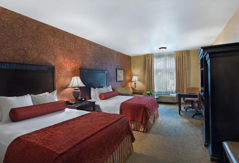 Oxford Suites Boise