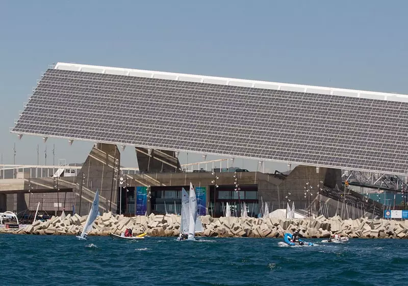 Отель Barcelona Sailing Hostel