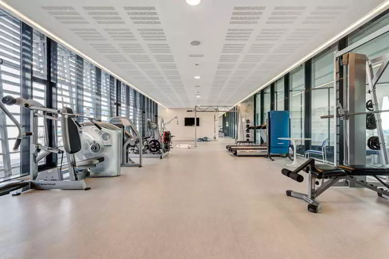 Отель Barcelona Sailing Hostel