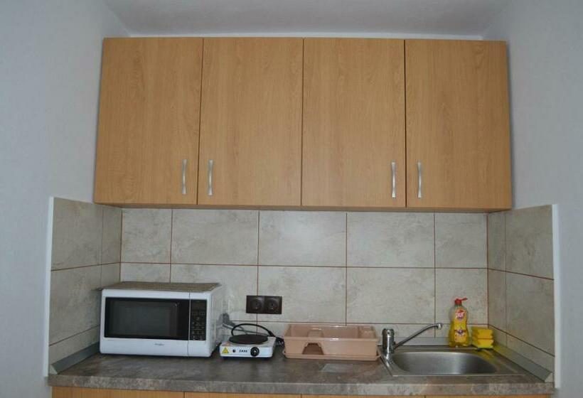 تختخواب و صبحانه Havasi Gyopár