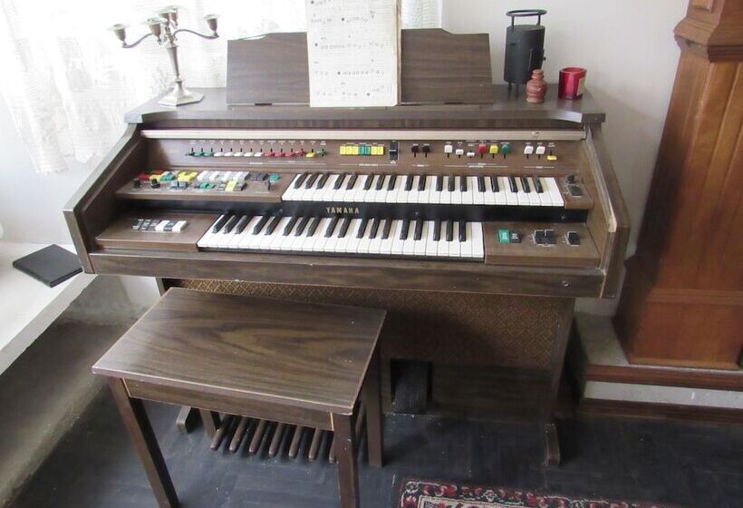 Bed & Breakfast Maria Adelaida Hostal