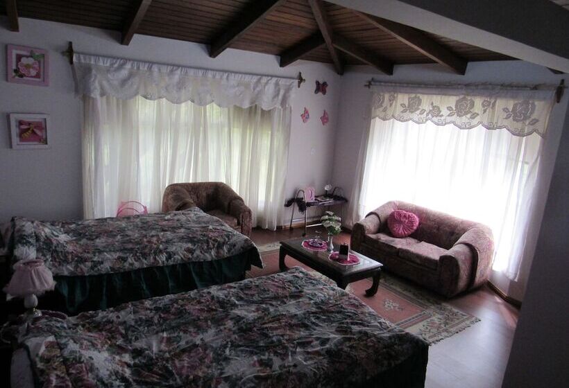 Bed & Breakfast Maria Adelaida Hostal