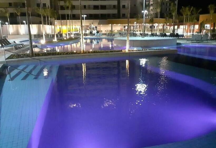 ホテル Apartamento No Solar Das águas Resort Em Olímpia Sp