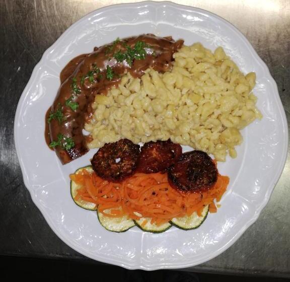 בית מלון כפרי Au Cheval Blanc