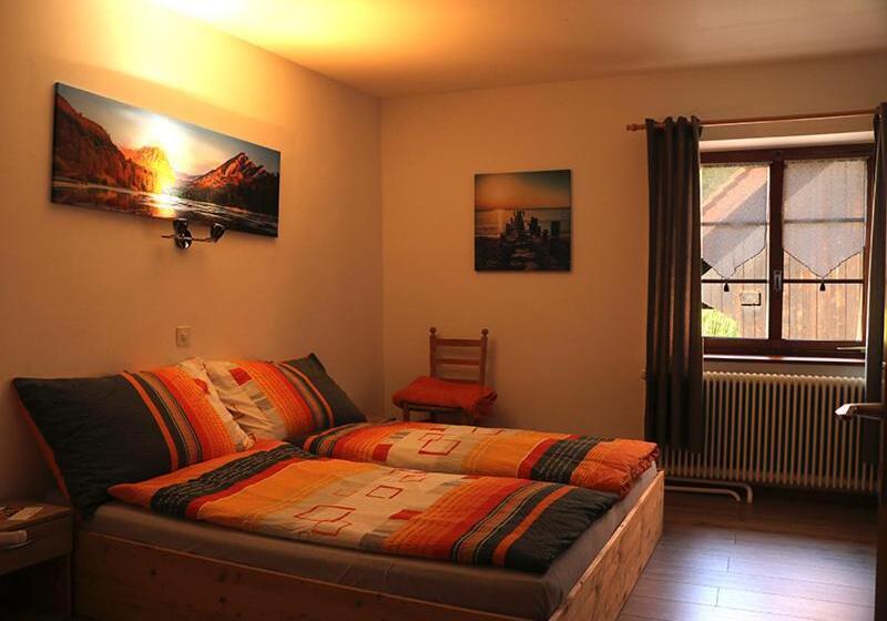 בית מלון כפרי Au Cheval Blanc