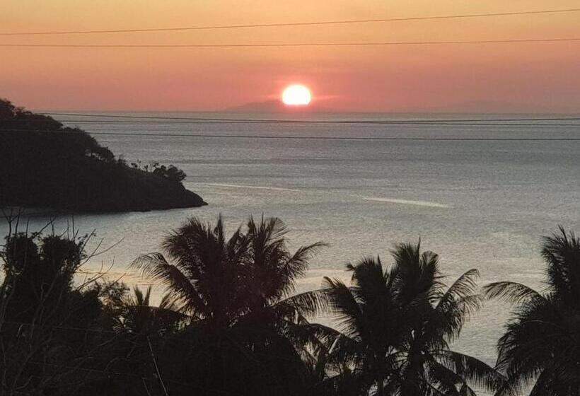 בית מלון כפרי Av Suites