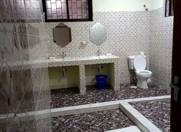 هتل Calitwapa