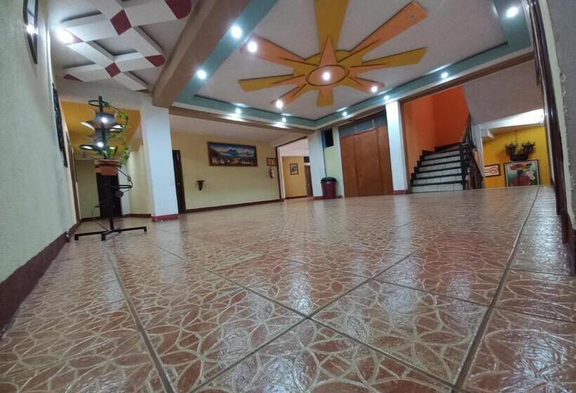 هتل Nakbé Atitlán