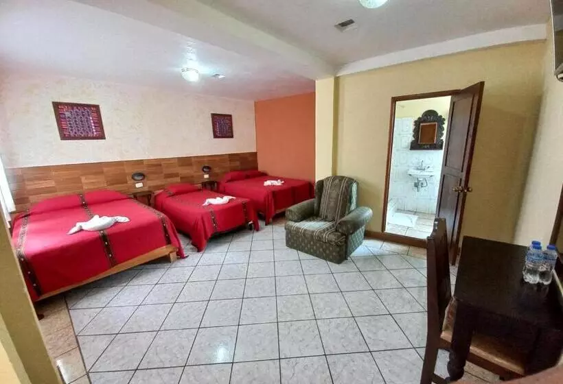 هتل Nakbé Atitlán