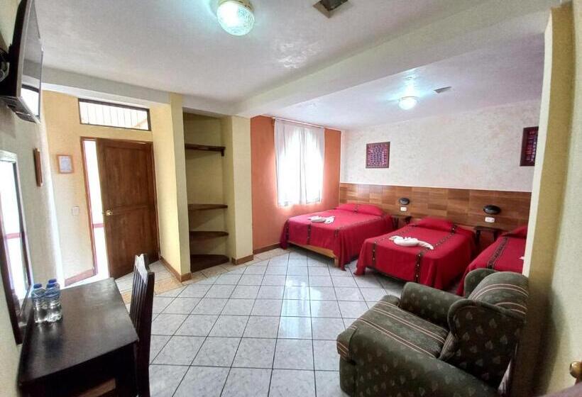 هتل Nakbé Atitlán