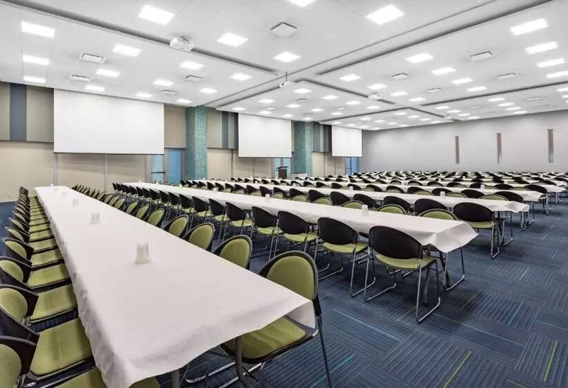 Microtel Inn & Suites By Wyndham Summerside