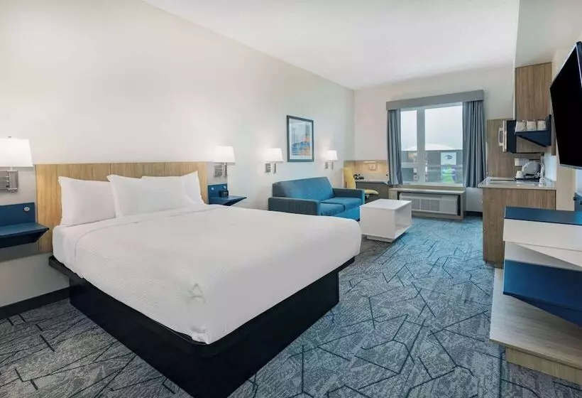 Microtel Inn & Suites By Wyndham Summerside