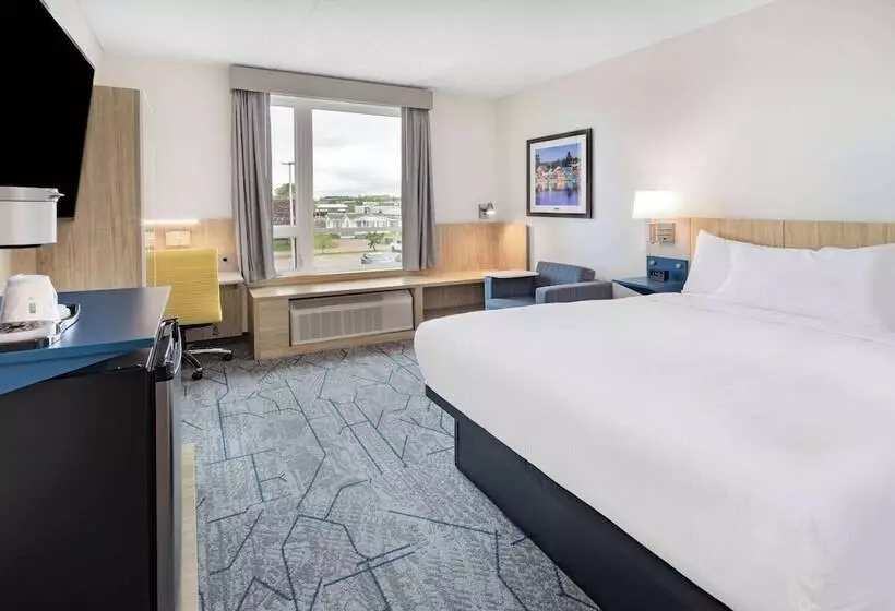 Microtel Inn & Suites By Wyndham Summerside