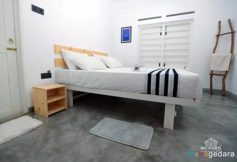 Majatalo Mahagedara Dickwella