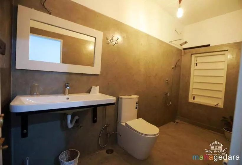 Majatalo Mahagedara Dickwella