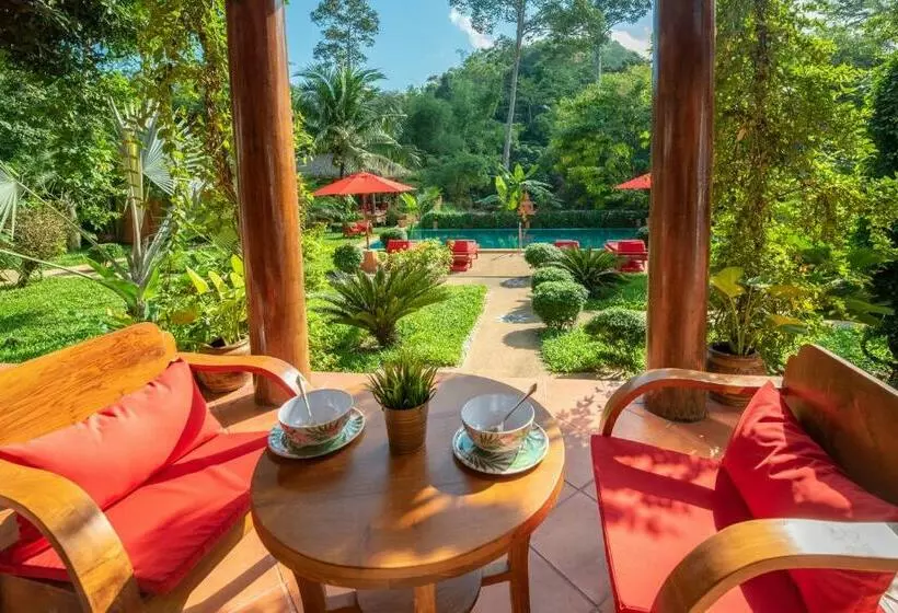 リゾートホテル Tropical Bliss Residence