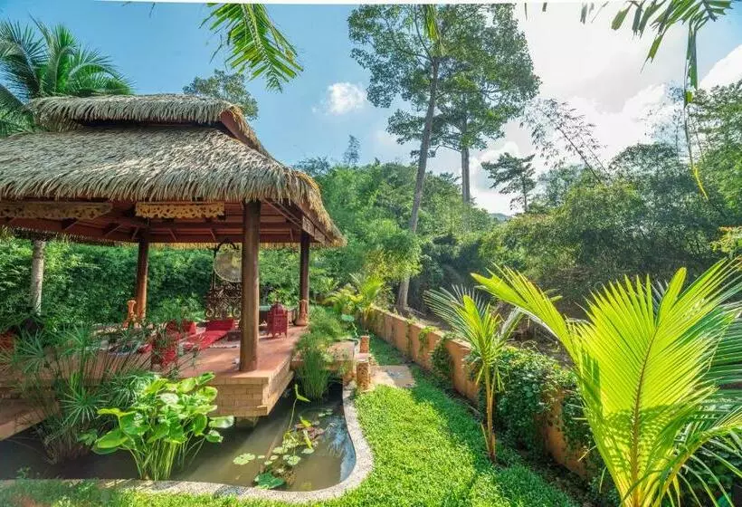 リゾートホテル Tropical Bliss Residence