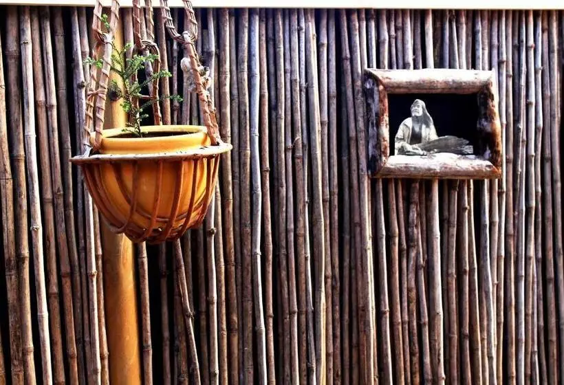 Ostello Hostal Torre De Babel