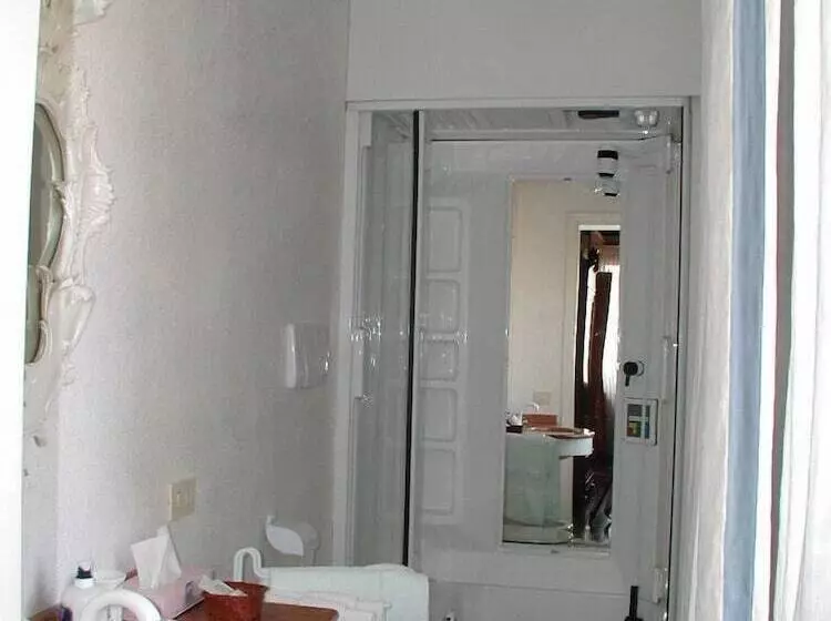 Aamiaismajoitus (B&B) At Home A Palazzo