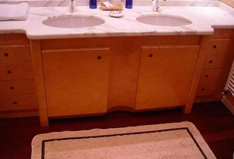 Aamiaismajoitus (B&B) At Home A Palazzo