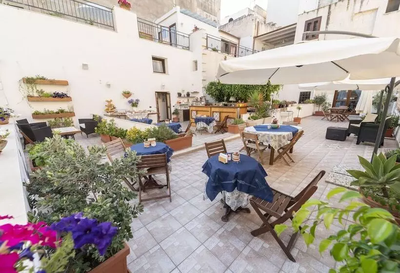 تختخواب و صبحانه Residence Garibaldi