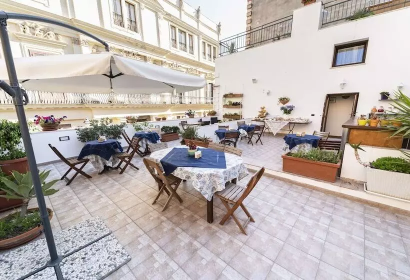 تختخواب و صبحانه Residence Garibaldi