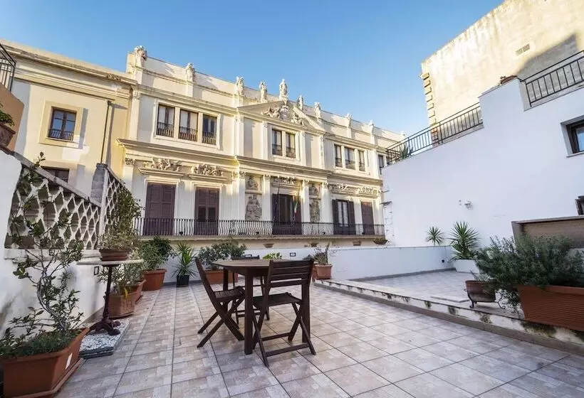 تختخواب و صبحانه Residence Garibaldi