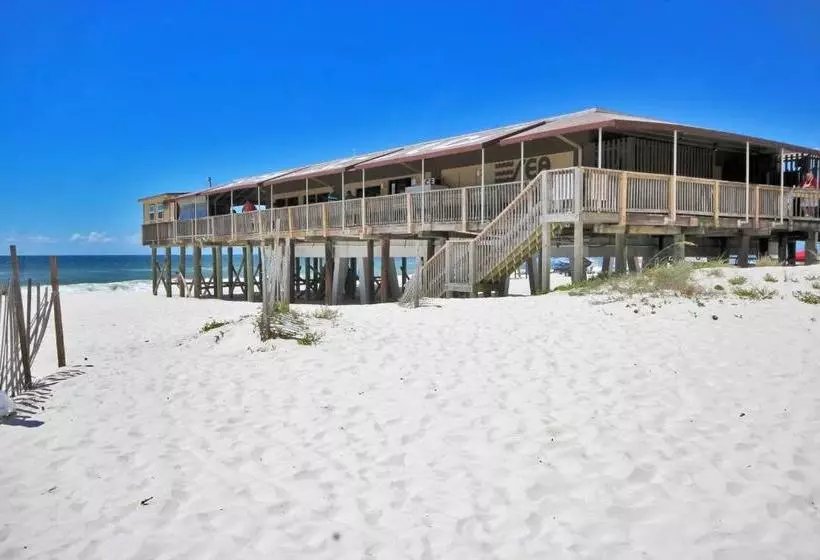 Boardwalk By Youngs Suncoast