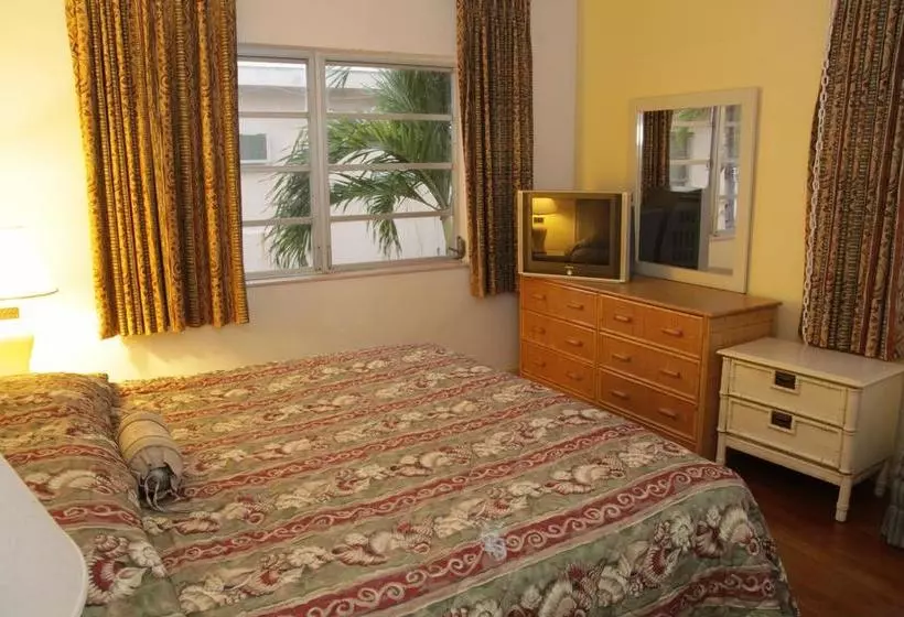 Eastward Strand Hotel & Suites