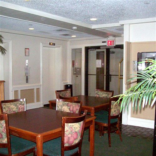 فندق A1 Inn Kansas City