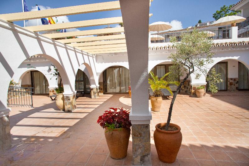 فندق Apartamentos La Baranda