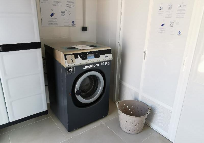 فندق Apartamentos La Baranda