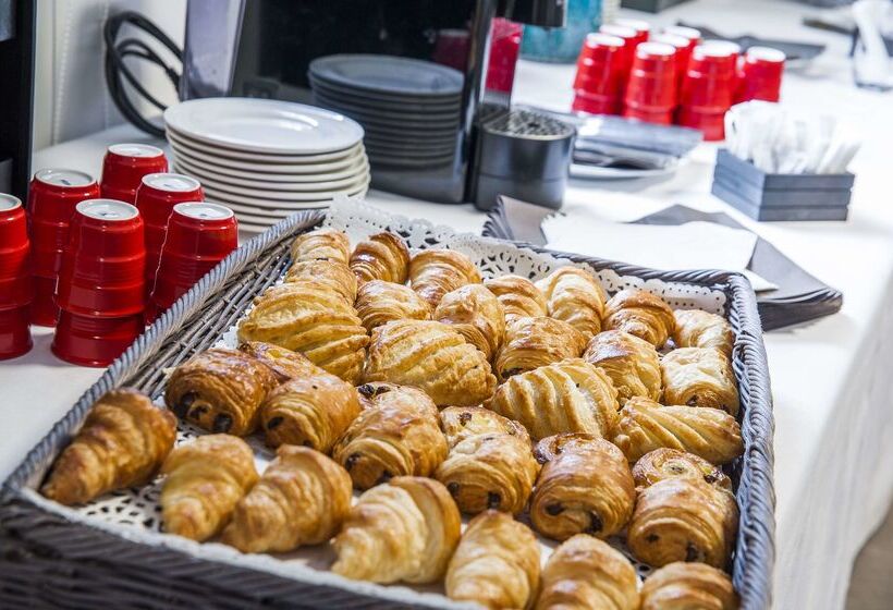 هتل Best Western Plus Paris Velizy