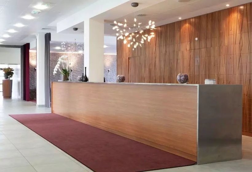 Hotel Best Western Plus Paris Velizy