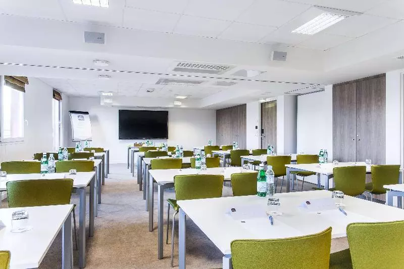 Hotel Best Western Plus Paris Velizy