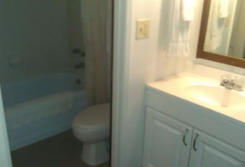 酒店 Bremerton Inn