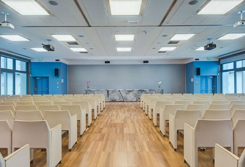 ホテル Camplus Bononia Casa Per Ferie