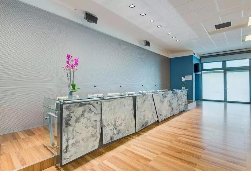 ホテル Camplus Bononia Casa Per Ferie