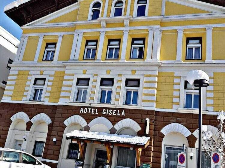בית מלון כפרי Gisela