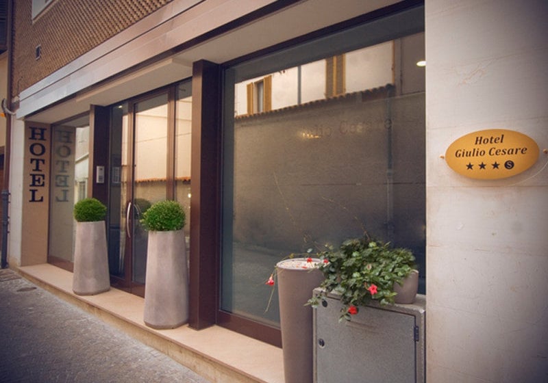 هتل Giulio Cesare
